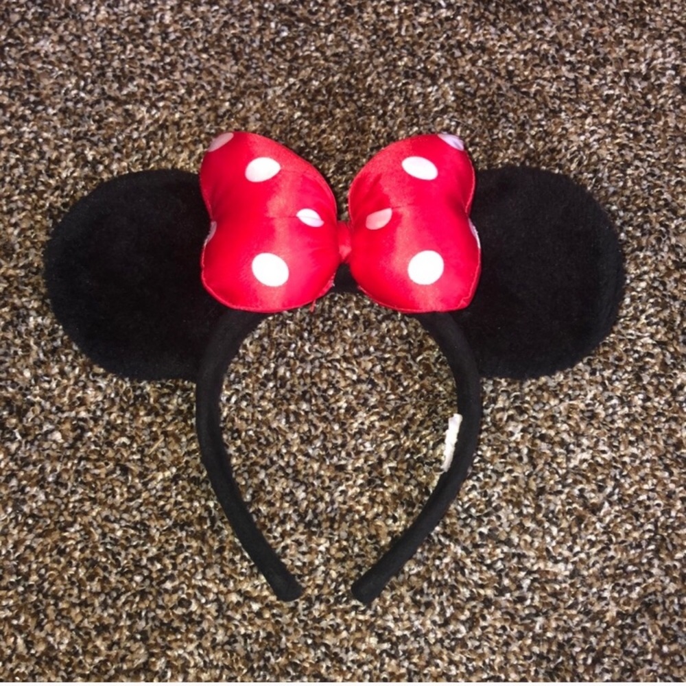 Authentic Disney Parks Minnie Ears! ❤️